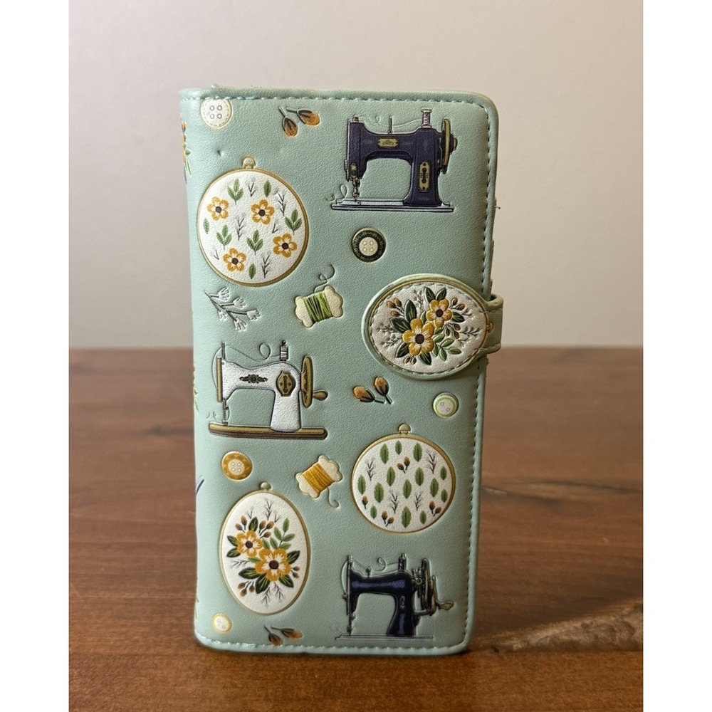 Shag Wear Sew Sewing Machine Button Green Wallet Magnetic Snap Seamstress